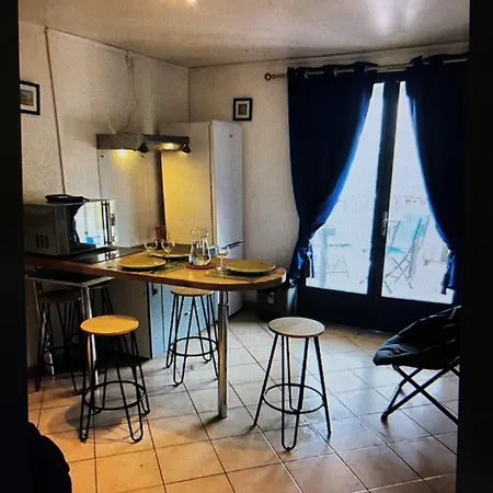 La Dragonniere Apartment Vias