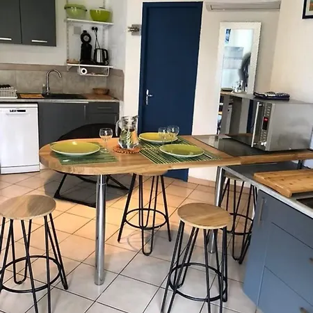 Apartamento La Dragonniere Vias
